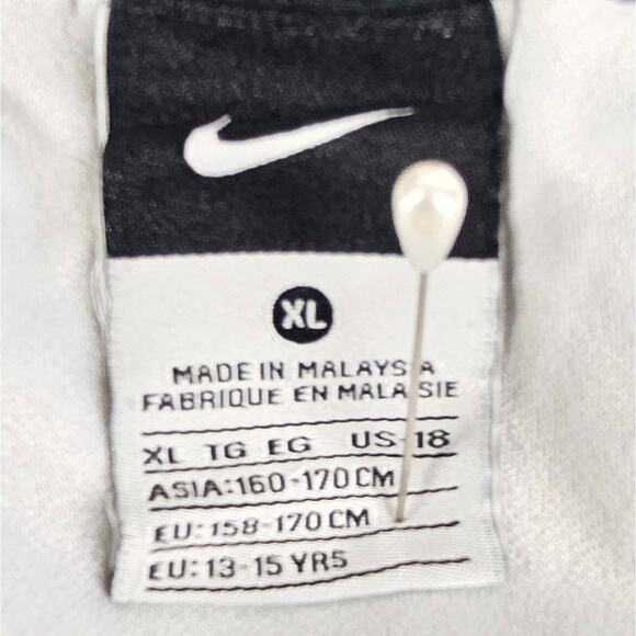 NIKE WOMEN'S VINTAGE BLACK ATHLETIC RUNNING SHORTS WITH PINK ACCENTS SIZE XL - Picture 6 of 10